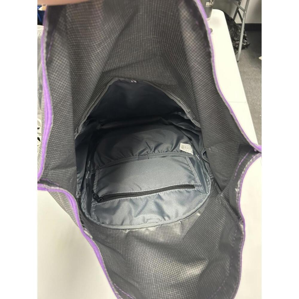 Nike ACG Roll-Top Backpack - Picture 3 of 9